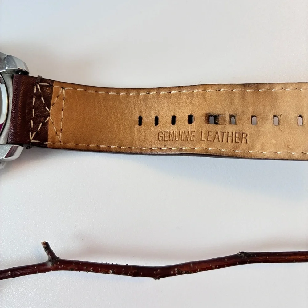 Roots Canada Mens Chronograph Watch With Brown Leather Watchband Vintage